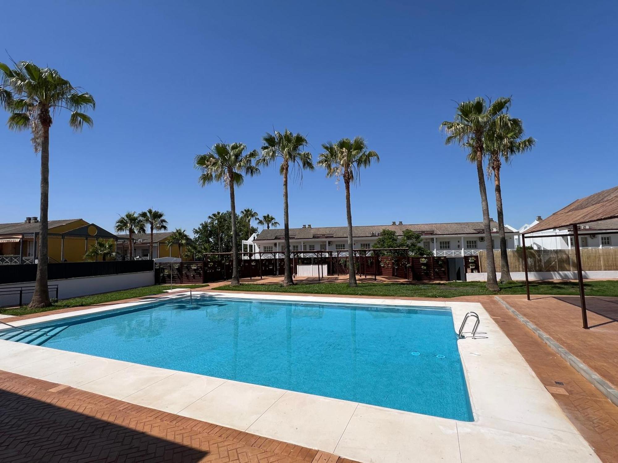 Hospedium Hotel Blu Torre De Sevilla Торре-де-ла-Рейна Экстерьер фото