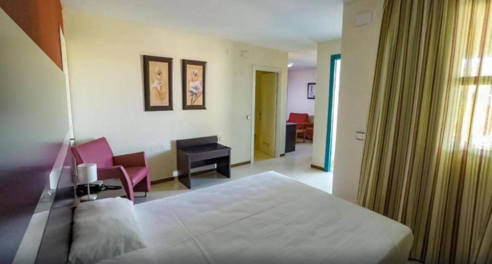 Hospedium Hotel Blu Torre De Sevilla Торре-де-ла-Рейна Экстерьер фото